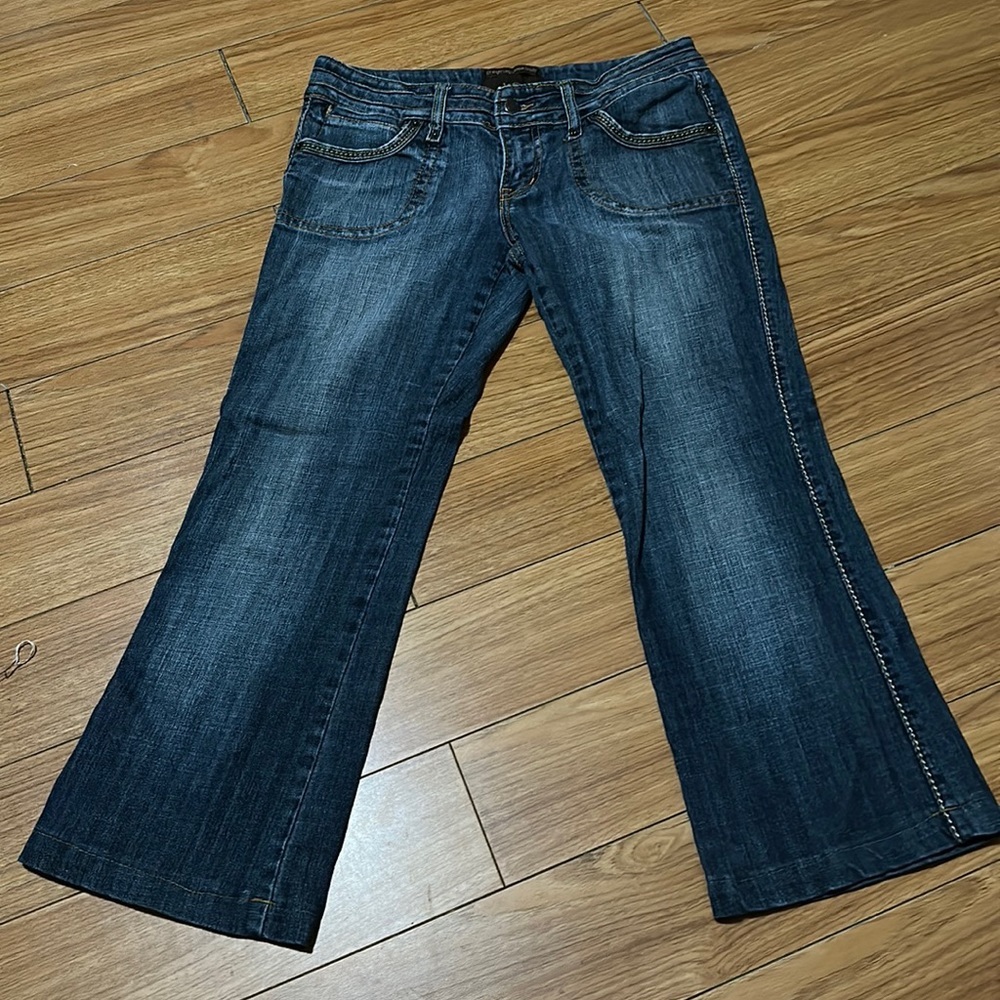 UB Jeans Straight Leg Size 30 - cropped